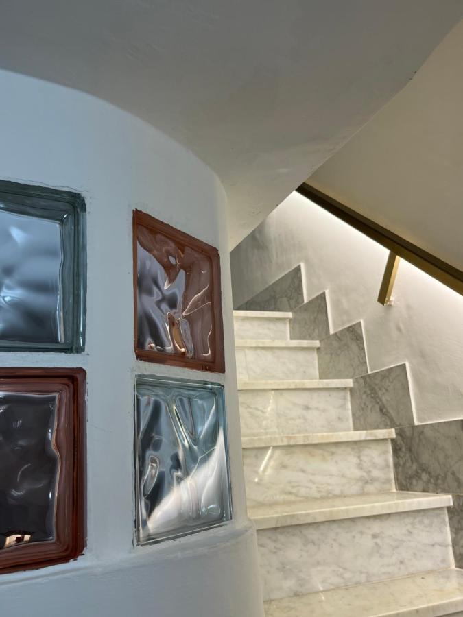 B&B Due Su Due Holiday Vietri Bagian luar foto